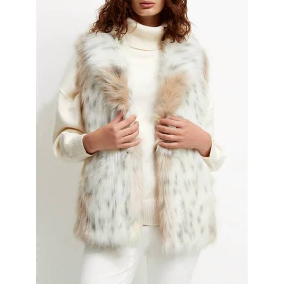 UNREAL FUR Jackets & Blazers - NEW UNREAL FUR rubicon vest in snow leopard